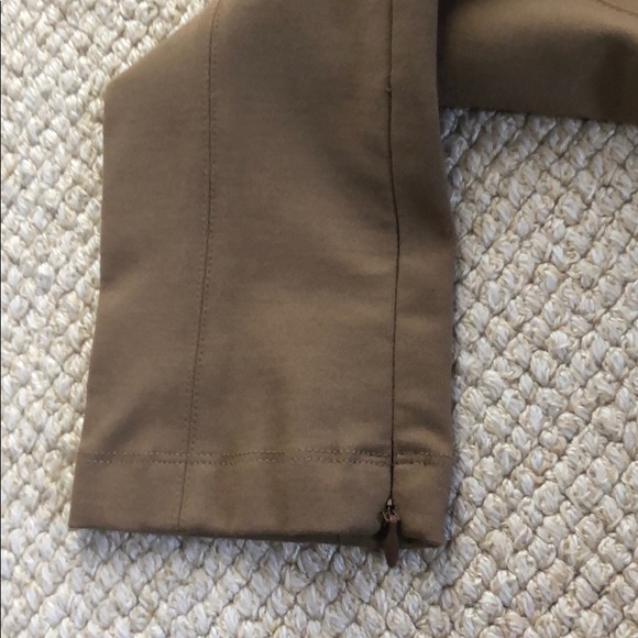 Vince tan camel colored stretchy skinny joggings 6 - Picture 8 of 8